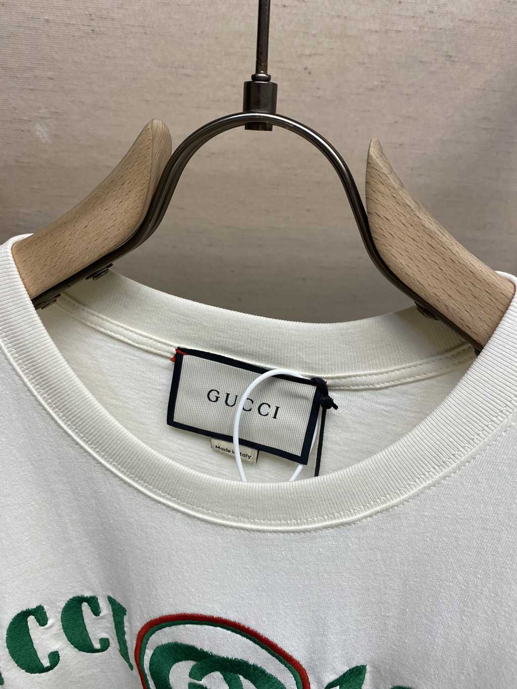 Gv*c* T-shirt